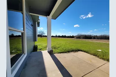 208 Newcastle Drive, Red Rock, TX 78662 - Photo 5