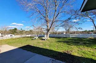 208 Newcastle Dr, Red Rock, TX 78662 - Photo 31