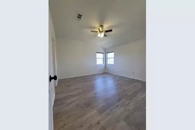 208 Newcastle Drive, Red Rock, TX 78662 - Photo 7