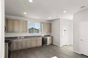 158 Daylily Dr, Elgin, TX 78621 - Photo 19