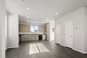 158 Daylily Dr, Elgin, TX 78621 - Photo 13