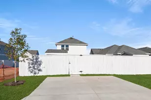 158 Daylily Dr, Elgin, TX 78621 - Photo 31