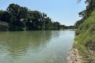 105 Winding River Rd, Kempner, TX 76539 - Photo 3