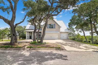 111 Kathleen Avenue, La Grange, TX 78945 - Photo 5