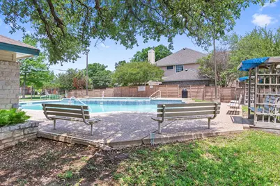 1911 Oakview Drive, Round Rock, TX 78681 - Photo 31