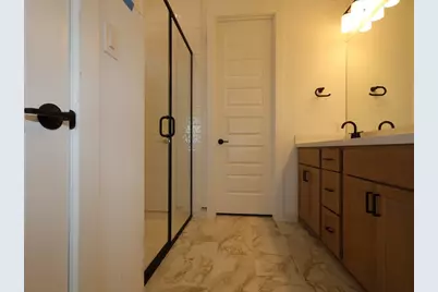 553 Darley Oaks Drive, Dripping Springs, TX 78620 - Photo 7