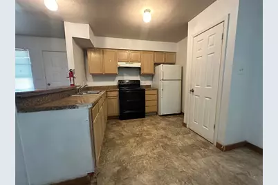 1105 Westwood Lane #6D, Giddings, TX 78942 - Photo 5