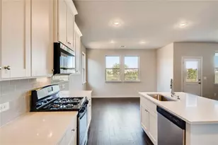 11608 Roxburgh Pass, Austin, TX 78754 - Photo 3