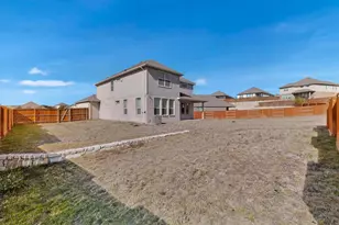 508 Elk Herd Cv, Georgetown, TX 78628 - Photo 35