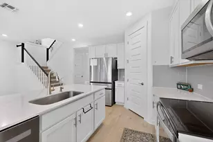 508 Elk Herd Cv, Georgetown, TX 78628 - Photo 17