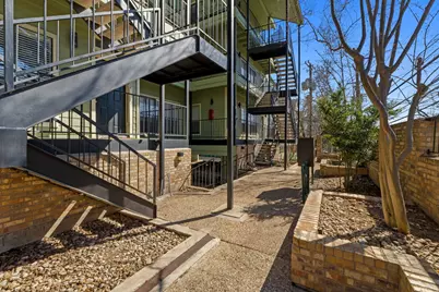 915 W 22nd 1/2 Street #202, Austin, TX 78705 - Photo 17