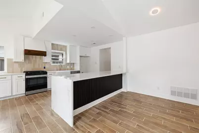 1111 Spearson Lane, Austin, TX 78745 - Photo 19