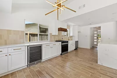 1111 Spearson Lane, Austin, TX 78745 - Photo 15