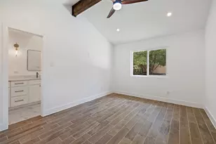 1111 Spearson Ln, Austin, TX 78745 - Photo 21