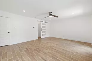 1111 Spearson Ln, Austin, TX 78745 - Photo 27