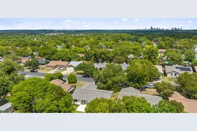 1111 Spearson Lane, Austin, TX 78745 - Photo 35