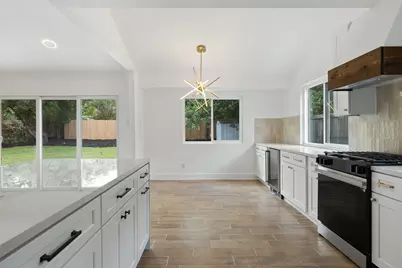 1111 Spearson Lane, Austin, TX 78745 - Photo 17