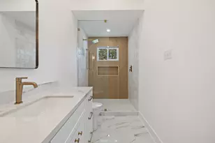 1111 Spearson Ln, Austin, TX 78745 - Photo 23