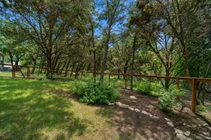 4202 Glendale Ln, Lago Vista, TX 78645 - Photo 23