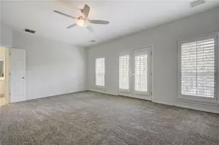 2614 Kinney Oaks Ct, Austin, TX 78704 - Photo 17