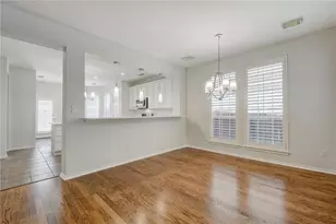 2614 Kinney Oaks Ct, Austin, TX 78704 - Photo 9