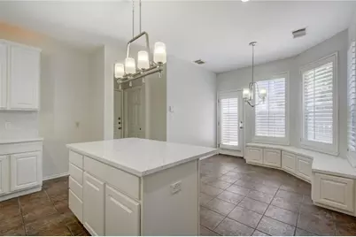 2614 Kinney Oaks Court, Austin, TX 78704 - Photo 17
