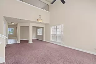 8800 Hazelhurst Dr, Austin, TX 78729 - Photo 5
