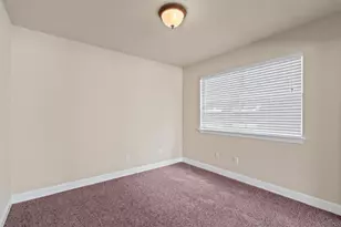 8800 Hazelhurst Dr, Austin, TX 78729 - Photo 7