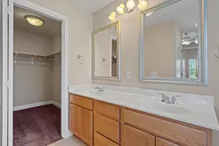 8800 Hazelhurst Dr, Austin, TX 78729 - Photo 19