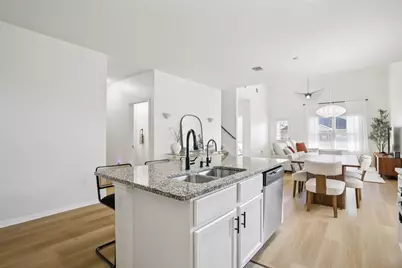 6609 Kauai Lane, Austin, TX 78744 - Photo 15