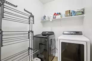 6609 Kauai Ln, Austin, TX 78744 - Photo 31