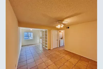 2408 Longview Street #110, Austin, TX 78705 - Photo 3