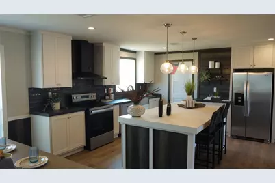 147 Ardales Drive, Elgin, TX 78621 - Photo 9