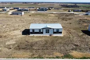 147 Ardales Dr, Elgin, TX 78621 - Photo 13