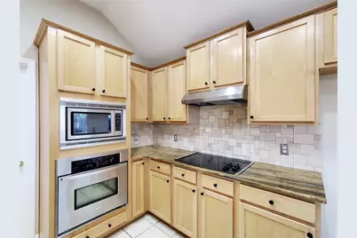 9002 Frazell Cove, Round Rock, TX 78681 - Photo 15