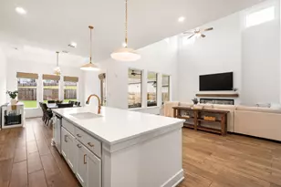 515 Watershield Cv, Georgetown, TX 78633 - Photo 15