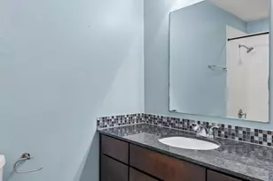 2200 Dickson Dr, Austin, TX 78704 - Photo 19