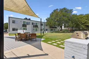 2200 Dickson Dr, Austin, TX 78704 - Photo 25