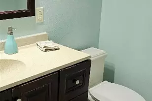 2002 Voltaire Dr, Austin, TX 78752 - Photo 15