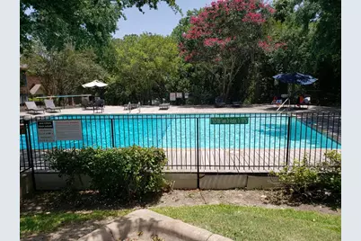 2002 Voltaire Drive, Austin, TX 78752 - Photo 39