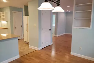 2002 Voltaire Dr, Austin, TX 78752 - Photo 9