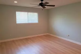 2002 Voltaire Dr, Austin, TX 78752 - Photo 27