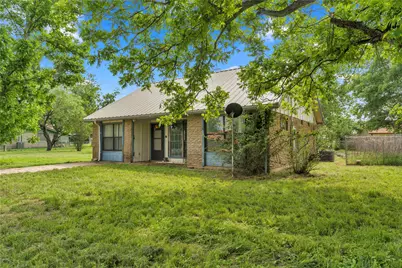 210 N River Oaks Drive, Burnet, TX 78611 - Photo 7