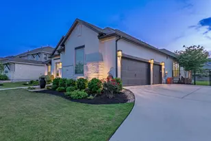113 Arbolado Loop, Liberty Hill, TX 78642 - Photo 31