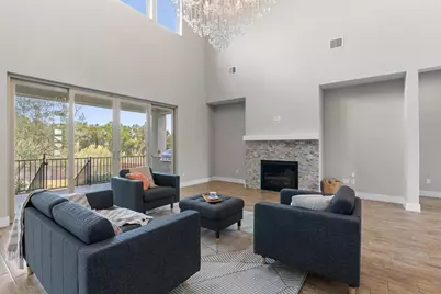 438 Brentwood Drive, Austin, TX 78737 - Photo 7