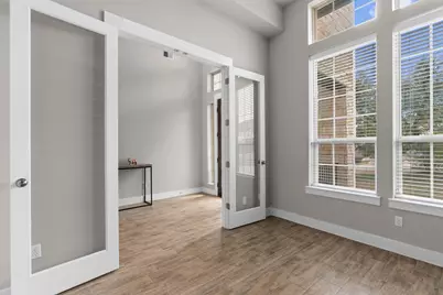 438 Brentwood Drive, Austin, TX 78737 - Photo 5