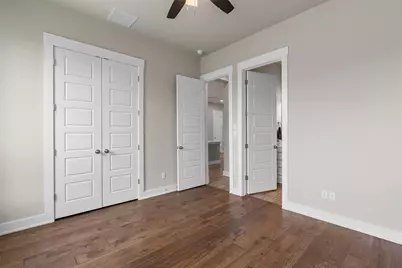 438 Brentwood Drive, Austin, TX 78737 - Photo 21