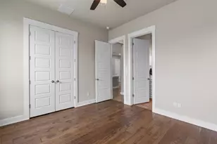 438 Brentwood Dr, Austin, TX 78737 - Photo 21