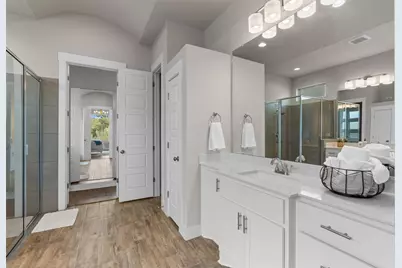 438 Brentwood Drive, Austin, TX 78737 - Photo 17