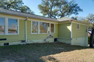212 Bonnieview St, Austin, TX 78704 - Photo 17